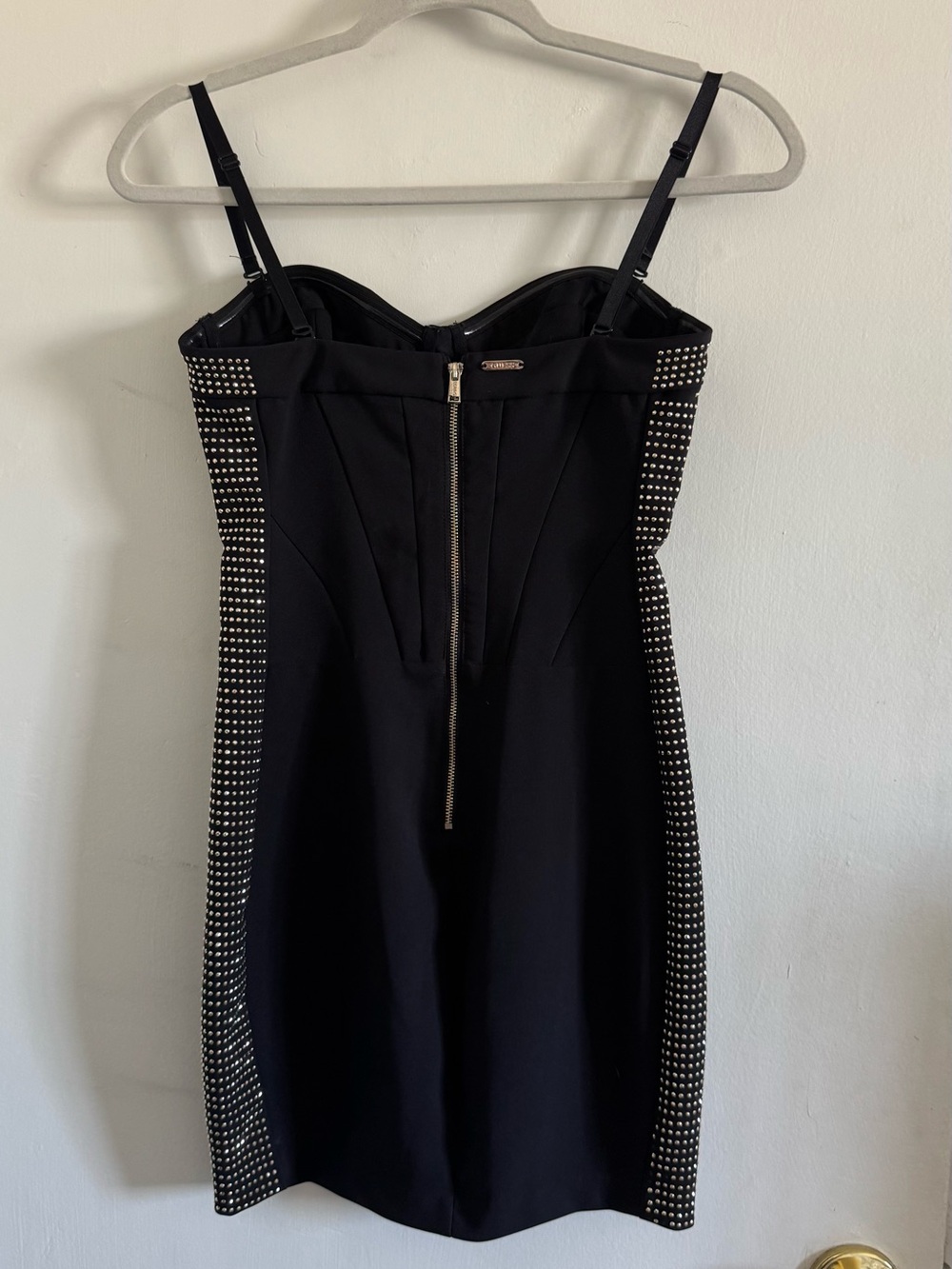 2 Guess Bodycon Dresses | Black & Red | Party, Vegas, Night Out - Picture 6 of 9